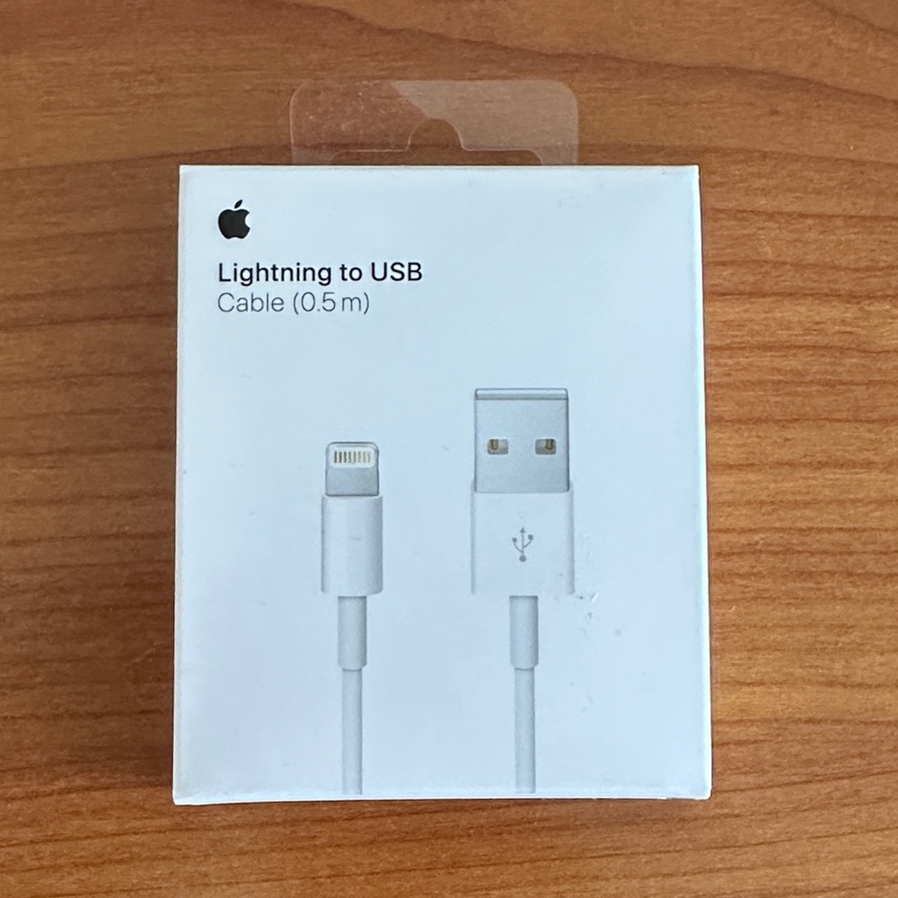 Apple Lightning to USB Cable in White